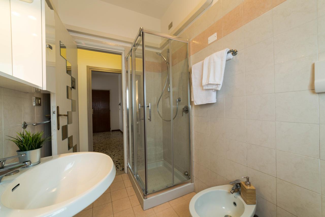 Isa Sirmione Apartments Δωμάτιο φωτογραφία